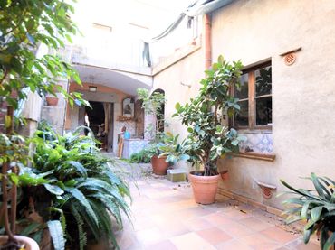 Casa con jardín en venta en Centre