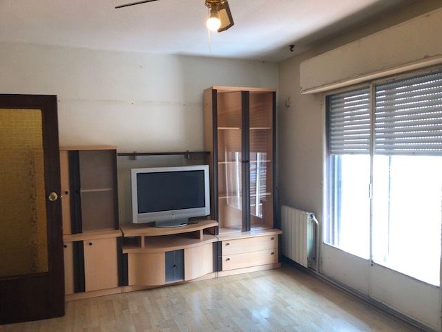 Sala de estar de Piso en venta en  Madrid Capital con Calefacción y Terraza