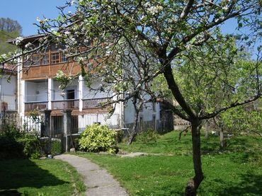 Casa amb jardí en venda a Cangas de Onís