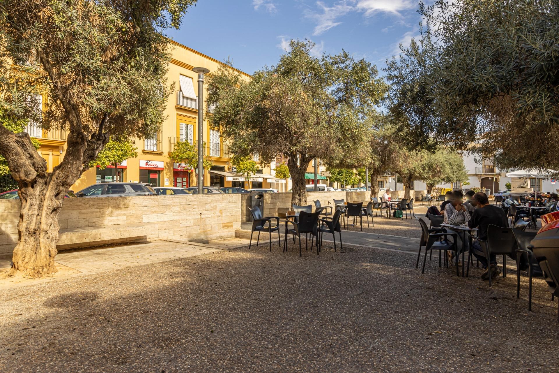 Vista exterior de Pis en venda en Jerez de la Frontera amb Aire condicionat i Balcó
