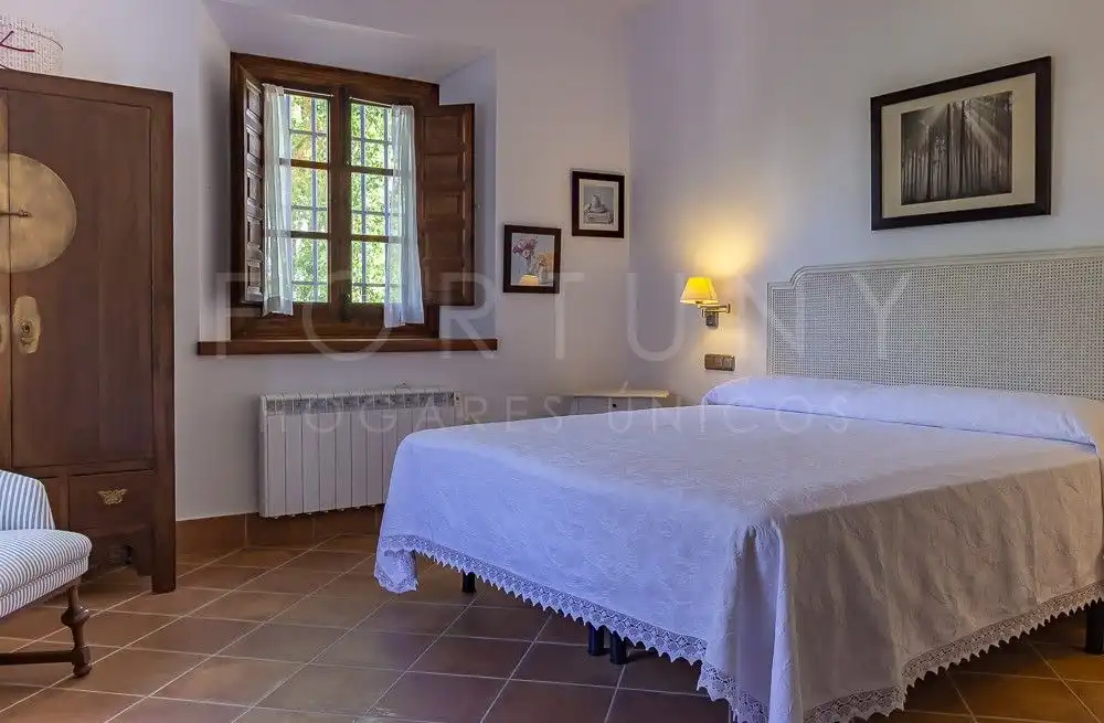 Dormitori de Finca rústica en venda en Archidona amb Calefacció, Jardí privat i Terrassa