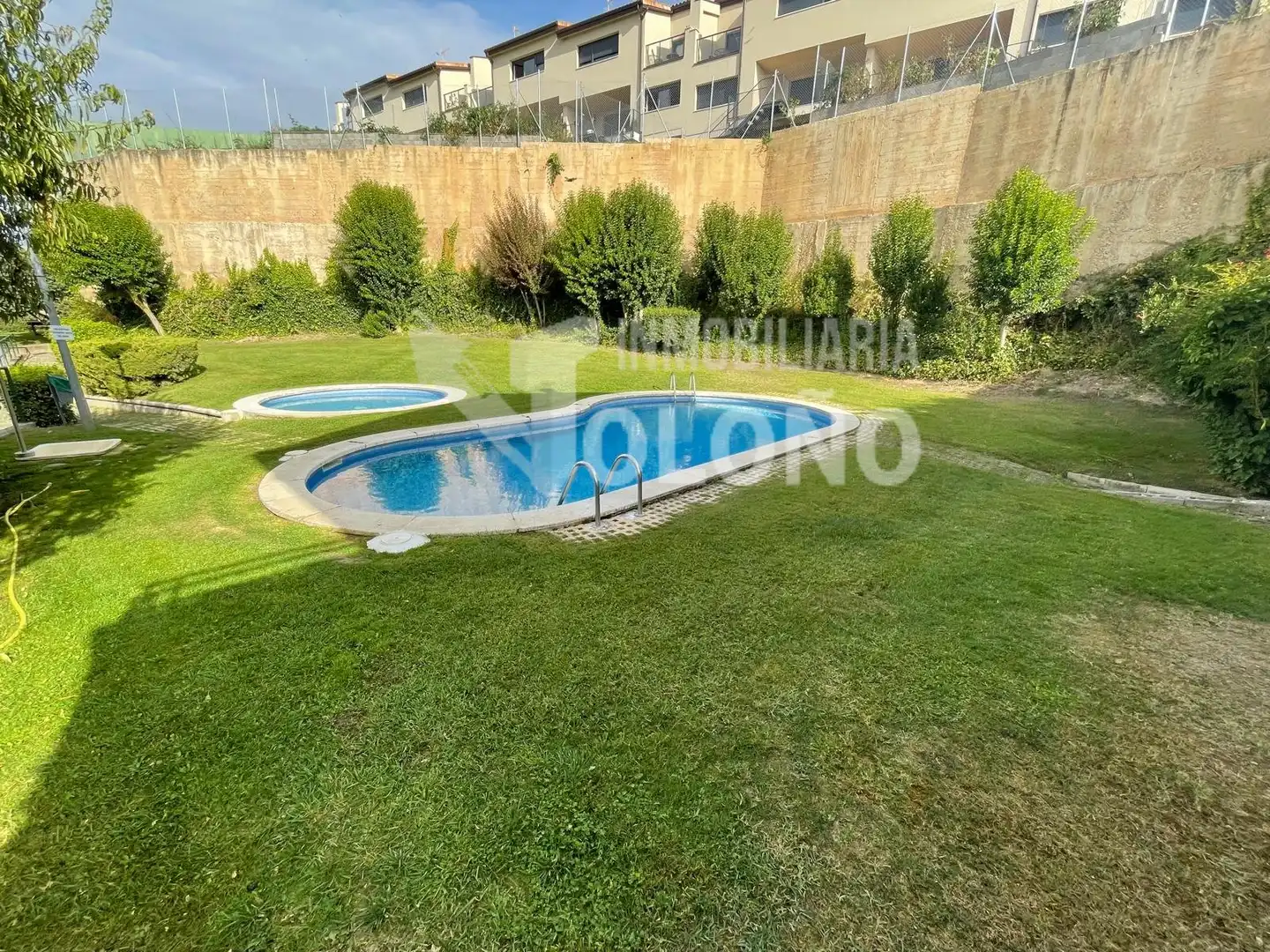 Swimming pool of Houses for sale in Labastida / Bastida  with Heating, Private garden and Parquet flooring