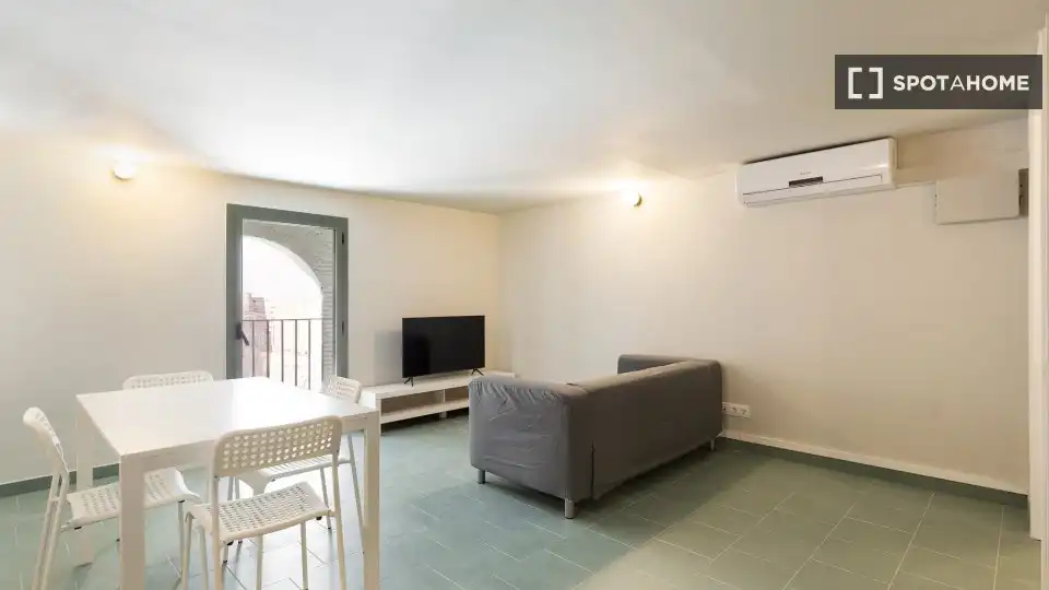 Flat for rent in Sants