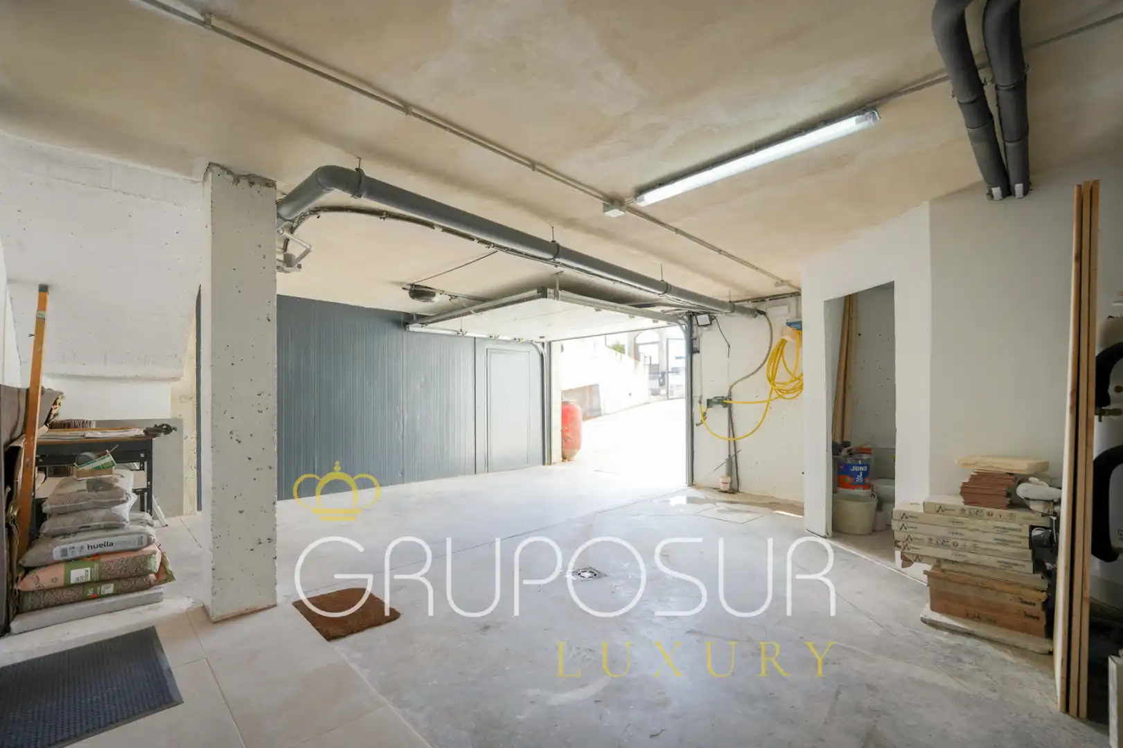 Einfamilien-Reihenhaus zum Verkauf in Valladolid mit Klimaanlage, Heizung und Terrasse