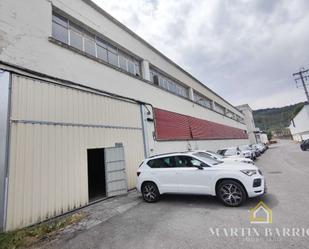 Vista exterior de Nau industrial de lloguer en Amorebieta-Etxano