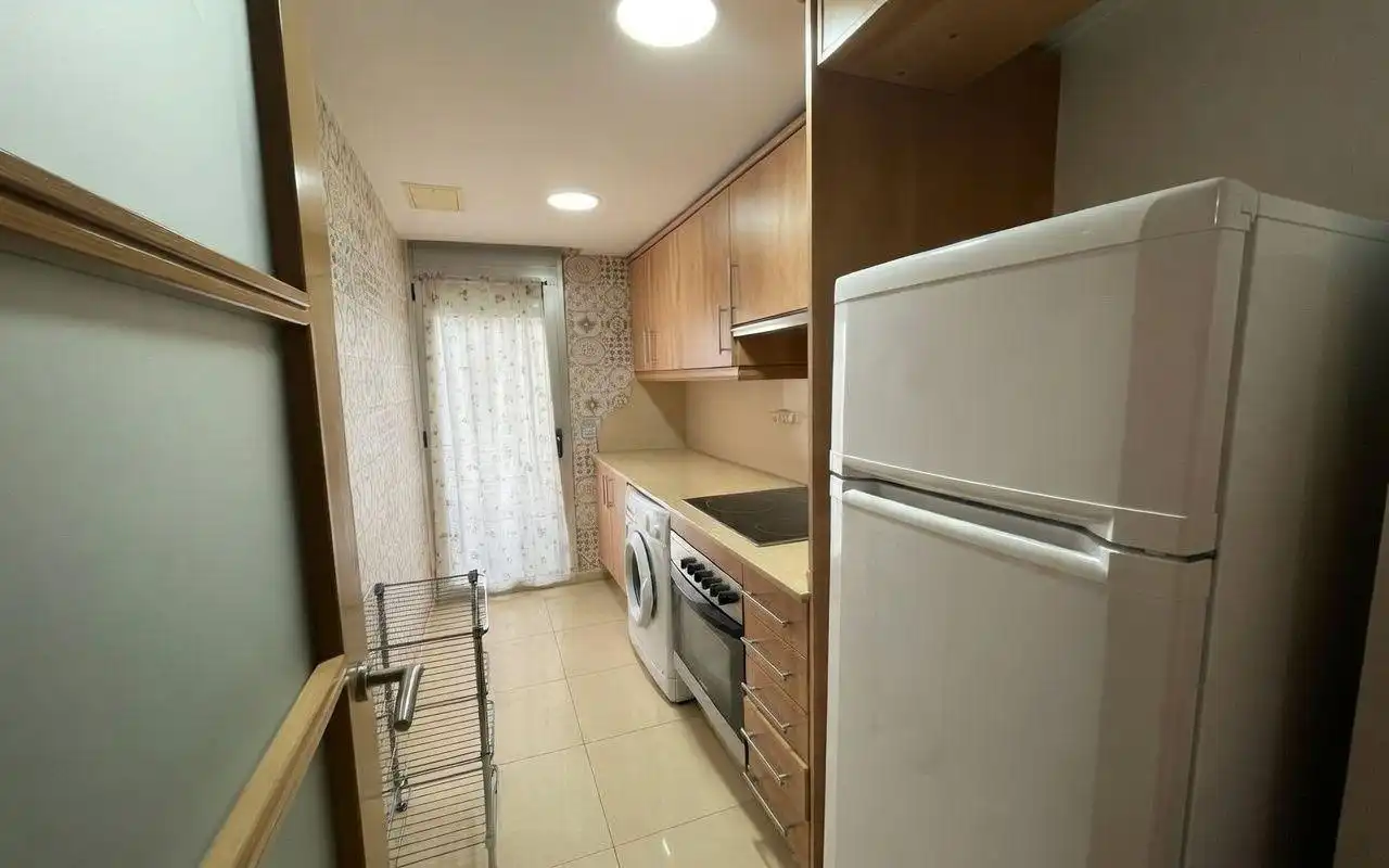 Cuina de Apartament en venda en La Ràpita amb Calefacció, Terrassa i Moblat