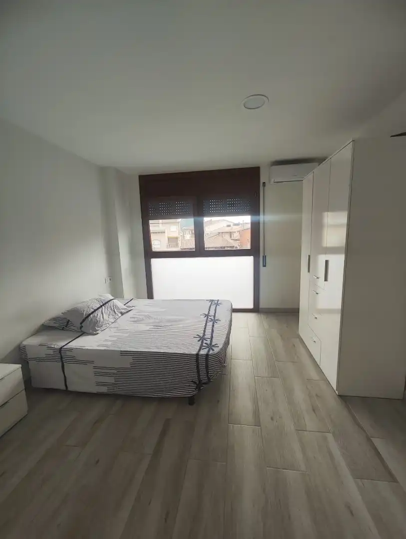 Bedroom of Flat for sale in Torelló
