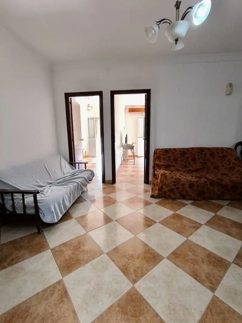 Sala de estar de Casa o chalet en venta en Benacazón con Aire acondicionado y Terraza