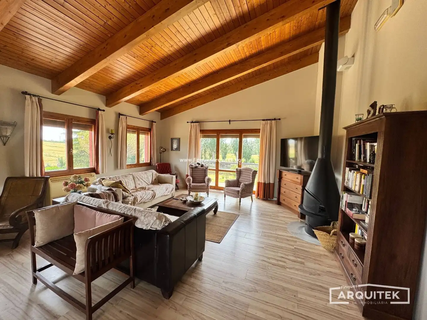 Sala de estar de Casa o chalet en venta en Monzón con Aire acondicionado, Calefacción y Jardín privado