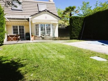 Casa amb piscina en venda a Señorío de Illescas