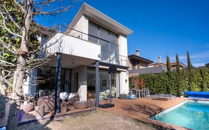 Vista exterior de Casa o xalet en venda en Girona Capital amb Aire condicionat, Calefacció i Jardí privat