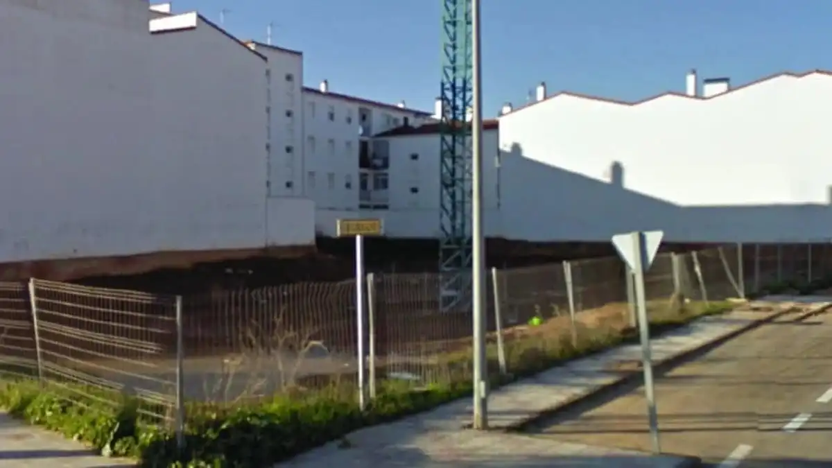 Terreni e lotti in vendita a Calle Cornalvo