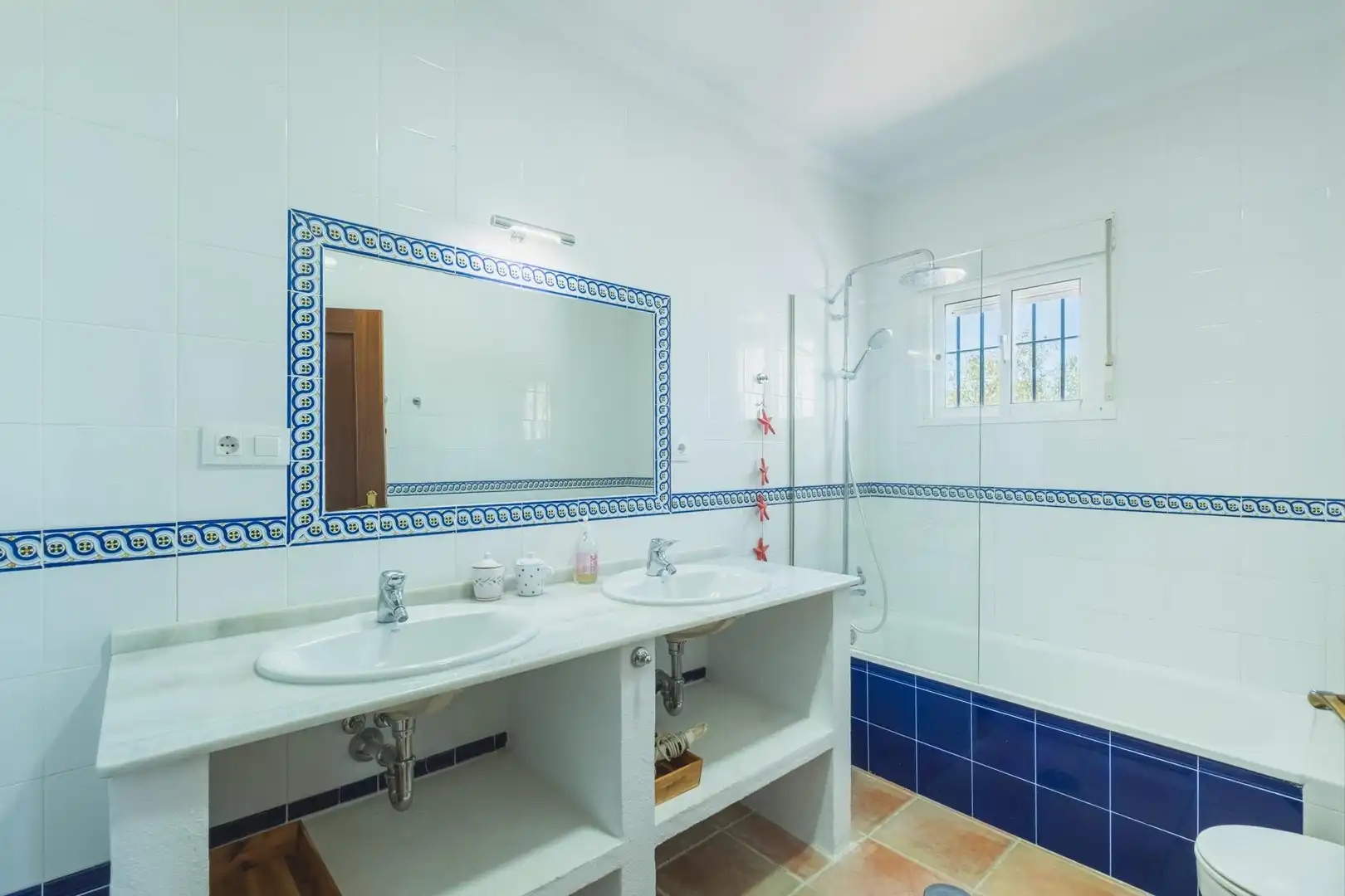 Bathroom of Country homes for sale in Barbate  with Private garden, Terrace and Storage room