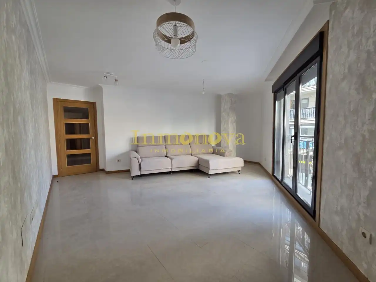 Living room of Flat for sale in Ponteareas  with Heating and Storage room