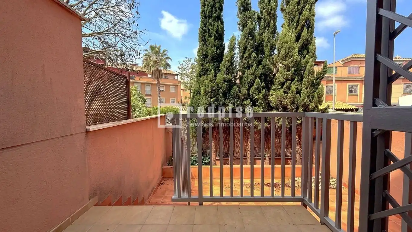 Terrassa de Casa o xalet de lloguer en Málaga amb Aire condicionat, Calefacció i Jardí privat