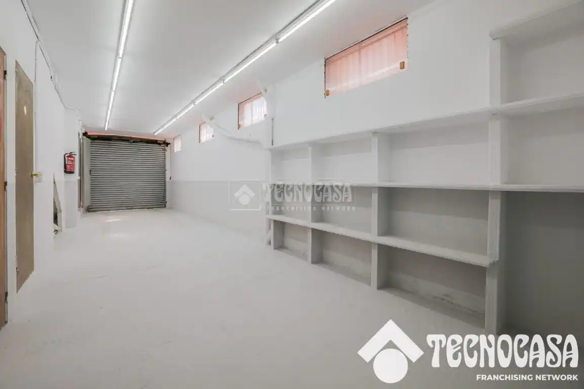 Houses for sale in Santa Coloma de Gramenet  with Air Conditioner, Heating and Terrace