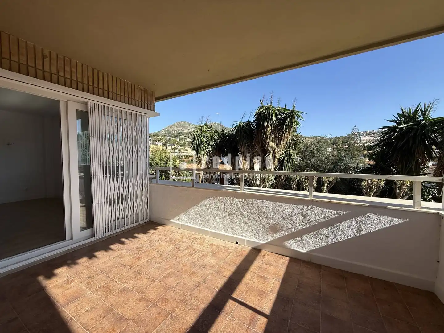 Vista exterior de Piso en venta en Málaga con Jardín privado y Terraza