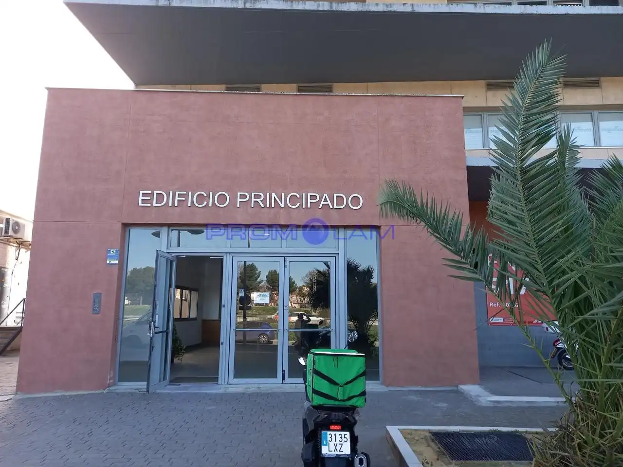 Oficina en venda a República Argentina, imagen 2
