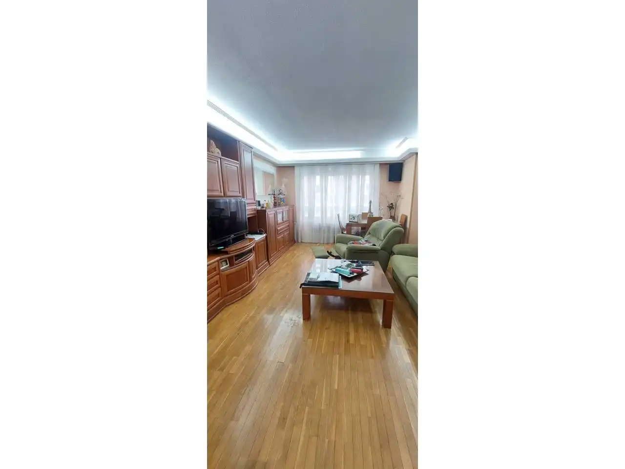 Wohnzimmer von Wohnung zum Verkauf in Villaquilambre mit Heizung und Balkon