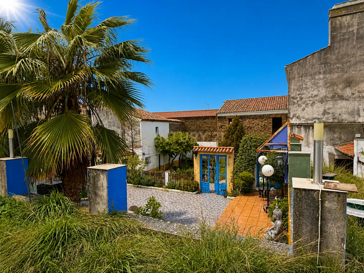 Vista exterior de Casa o chalet en venta en Madroñera con Jardín privado, Horno y Lavadora