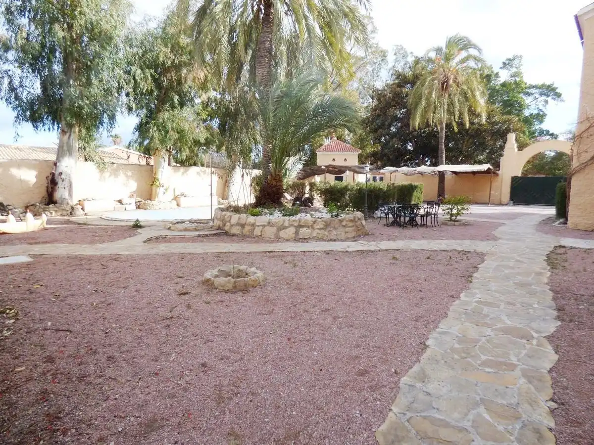 Planta baixa en venda a Calle Menorca \"FINCA CAPUCHO\", 15, Bellavista - Capiscol - Frank Espinós