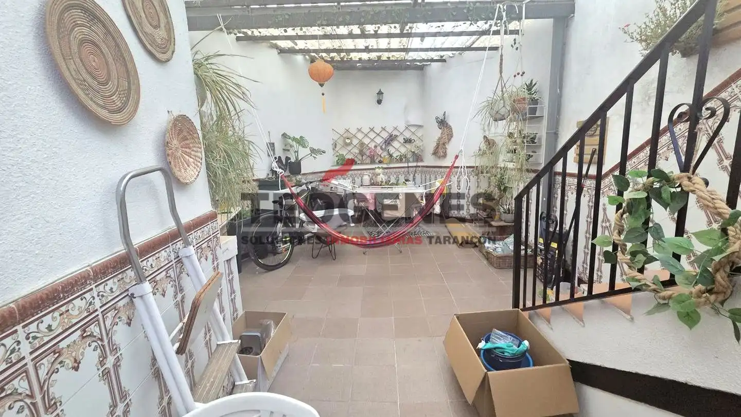 Terrassa de Casa o xalet en venda en Santa Cruz de la Zarza amb Aire condicionat i Calefacció
