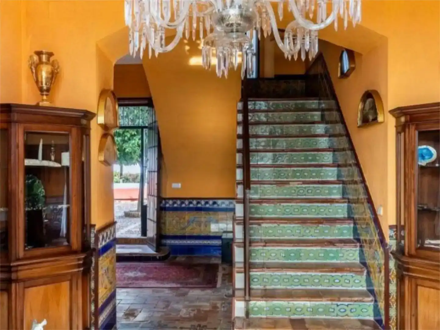Casa o xalet en venda en Carmona amb Jardí privat, Traster i Piscina