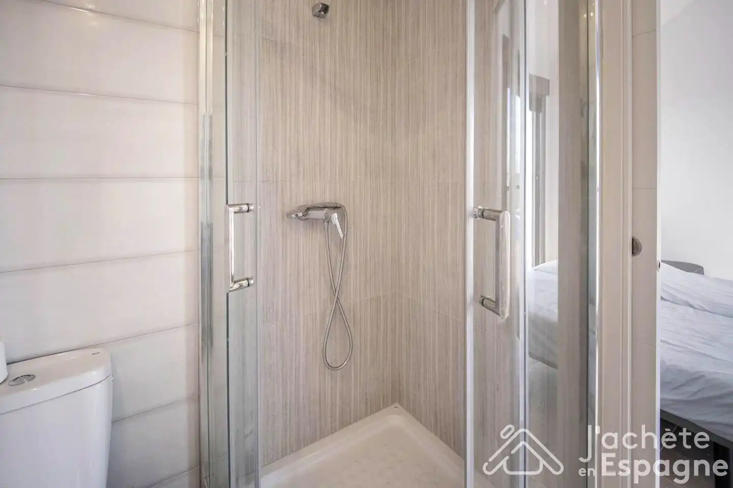 Baño de Dúplex en venta en San Jorge / Sant Jordi con Aire acondicionado, Terraza y Trastero