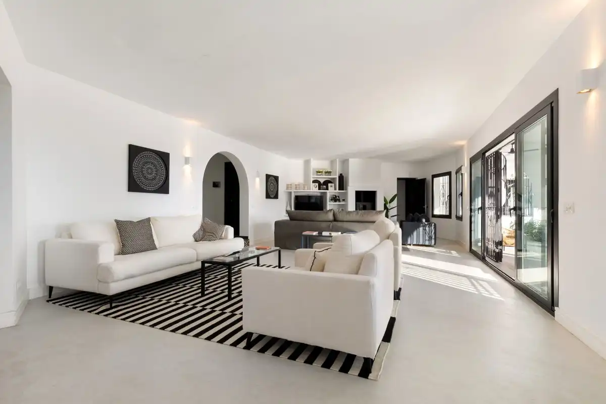 Sala de estar de Casa o chalet en venta en Marbella con Piscina