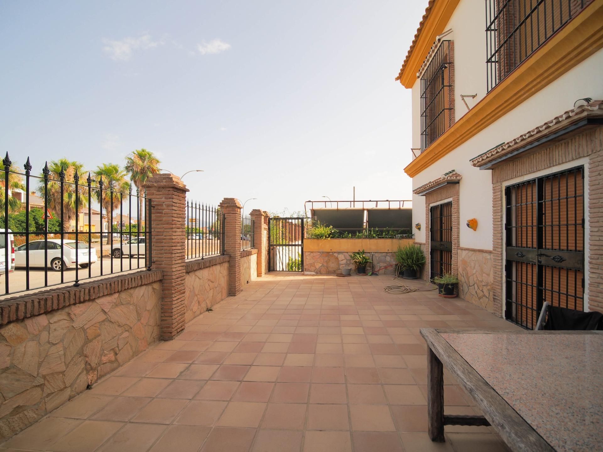 Terrace of Building for sale in Pizarra