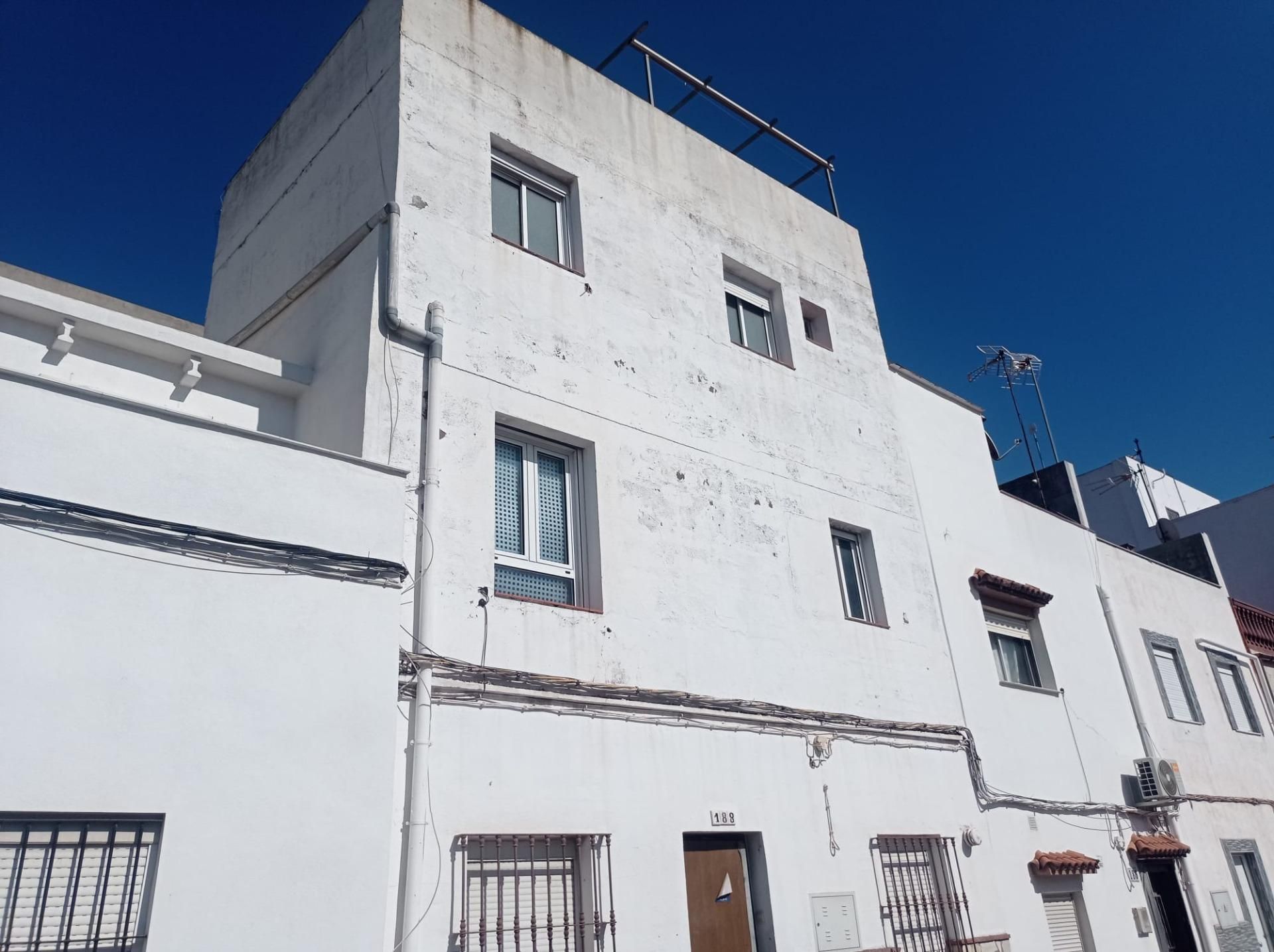 Exterior view of House or chalet for sale in Algeciras