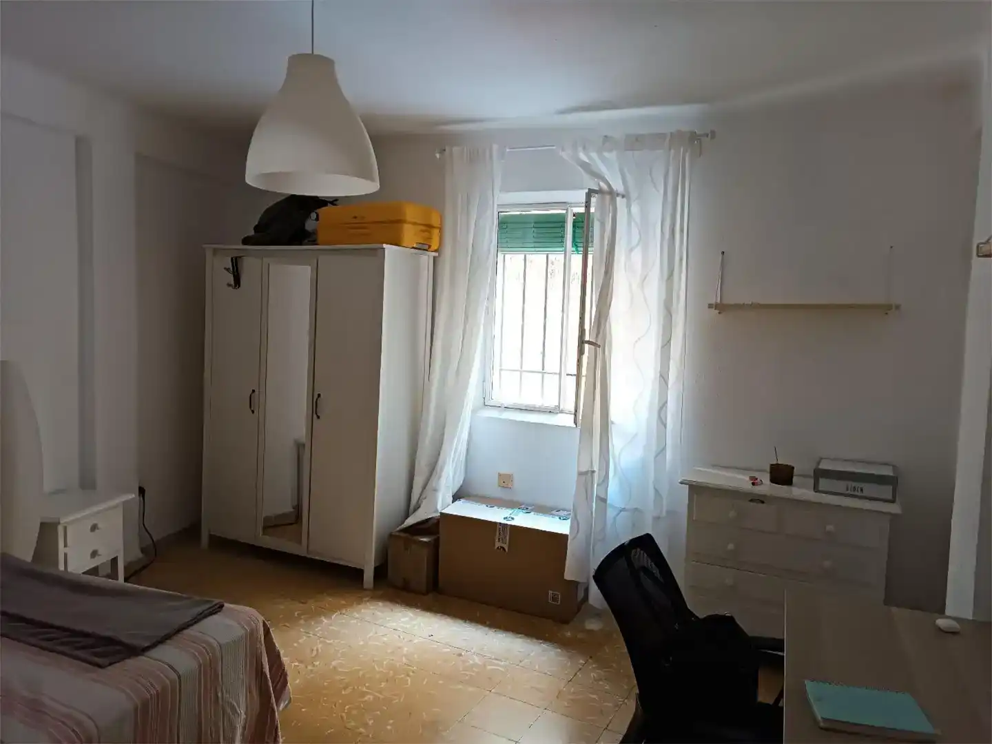 Bedroom of Flat for share in Málaga  with Furnished