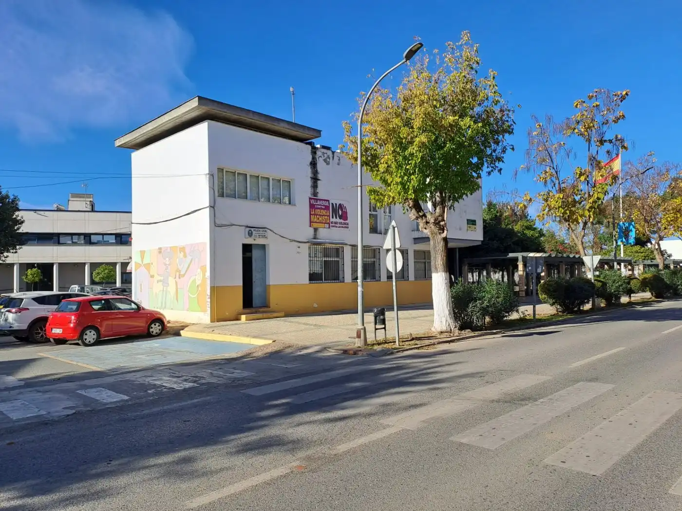 Vista exterior de Local de alquiler en Villaverde del Río