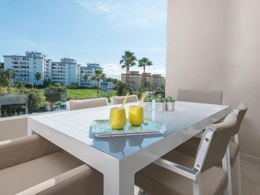 Appartement compact avec ascenseur à vendre à Nueva Andalucía