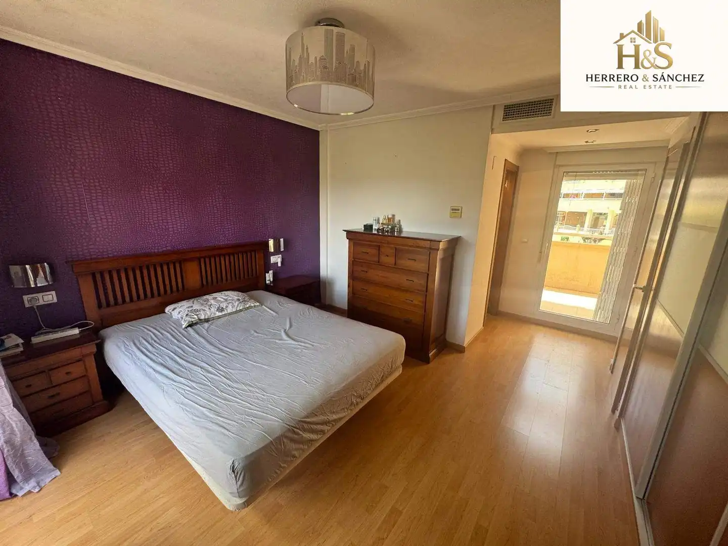 Bedroom of Houses for sale in Alicante / Alacant  with Air Conditioner, Heating and Private garden