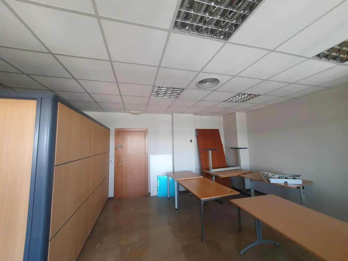 Oficina de alquiler en San Juan de Aznalfarache