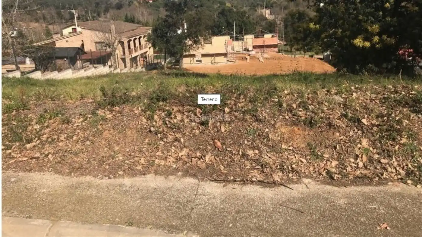 Terrain résidentiel à vendre à Carrer del Alt Camp 19