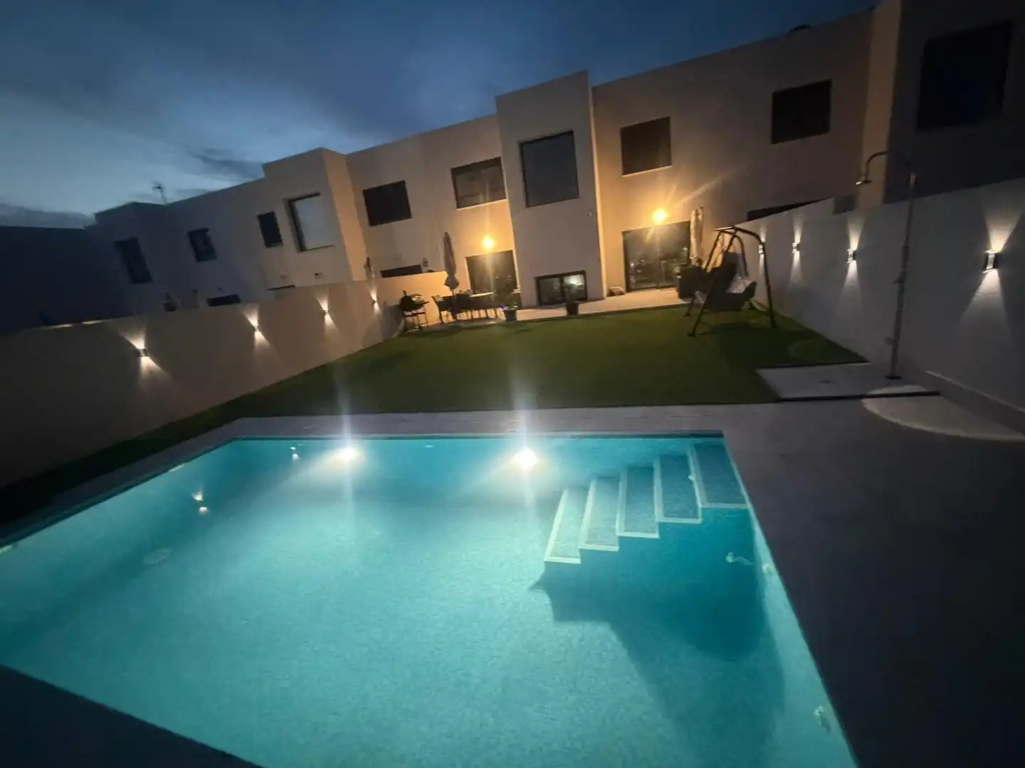 Piscina de Casa adosada en venta en El Ejido con Aire acondicionado, Jardín privado y Terraza