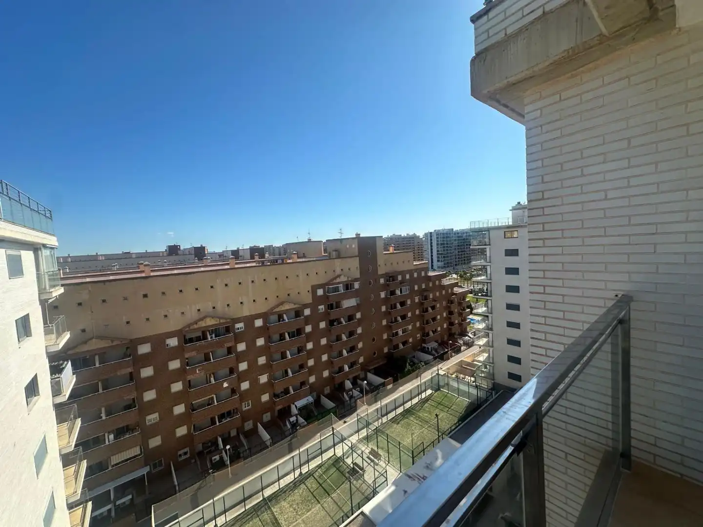 Vista exterior de Dúplex en venta en Oropesa del Mar / Orpesa con Aire acondicionado, Calefacción y Terraza