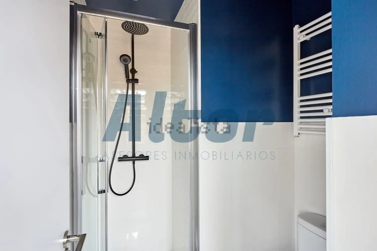 Flat for rent in DE CONCHA ESPINA, El Viso