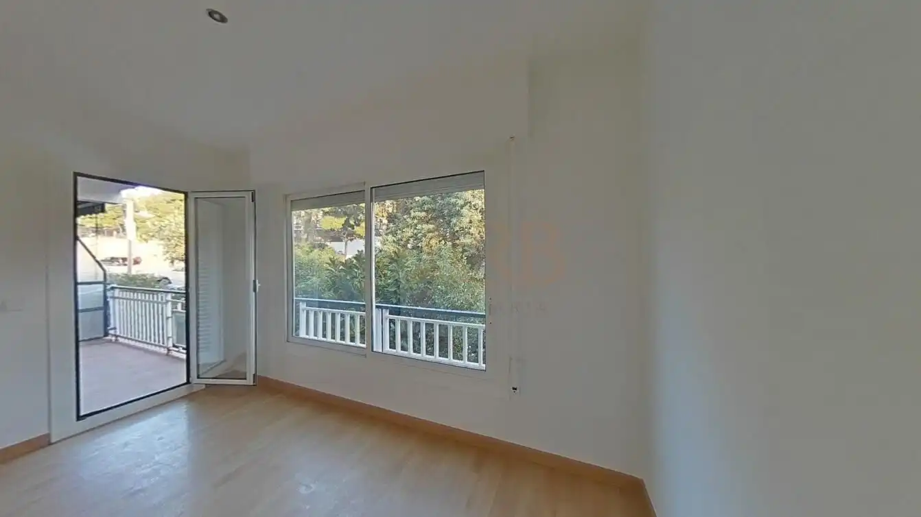 Habitación de Piso en venta en Castelldefels con Terraza y Piscina comunitaria