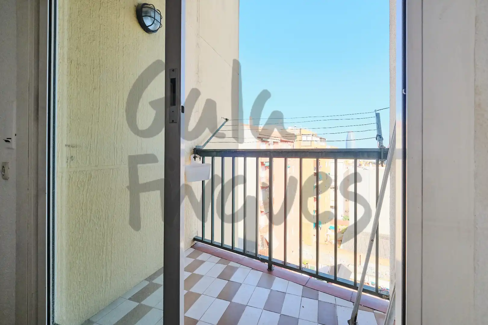 Balcony of Flat for sale in Barcelona  with Air Conditioner and Balcony