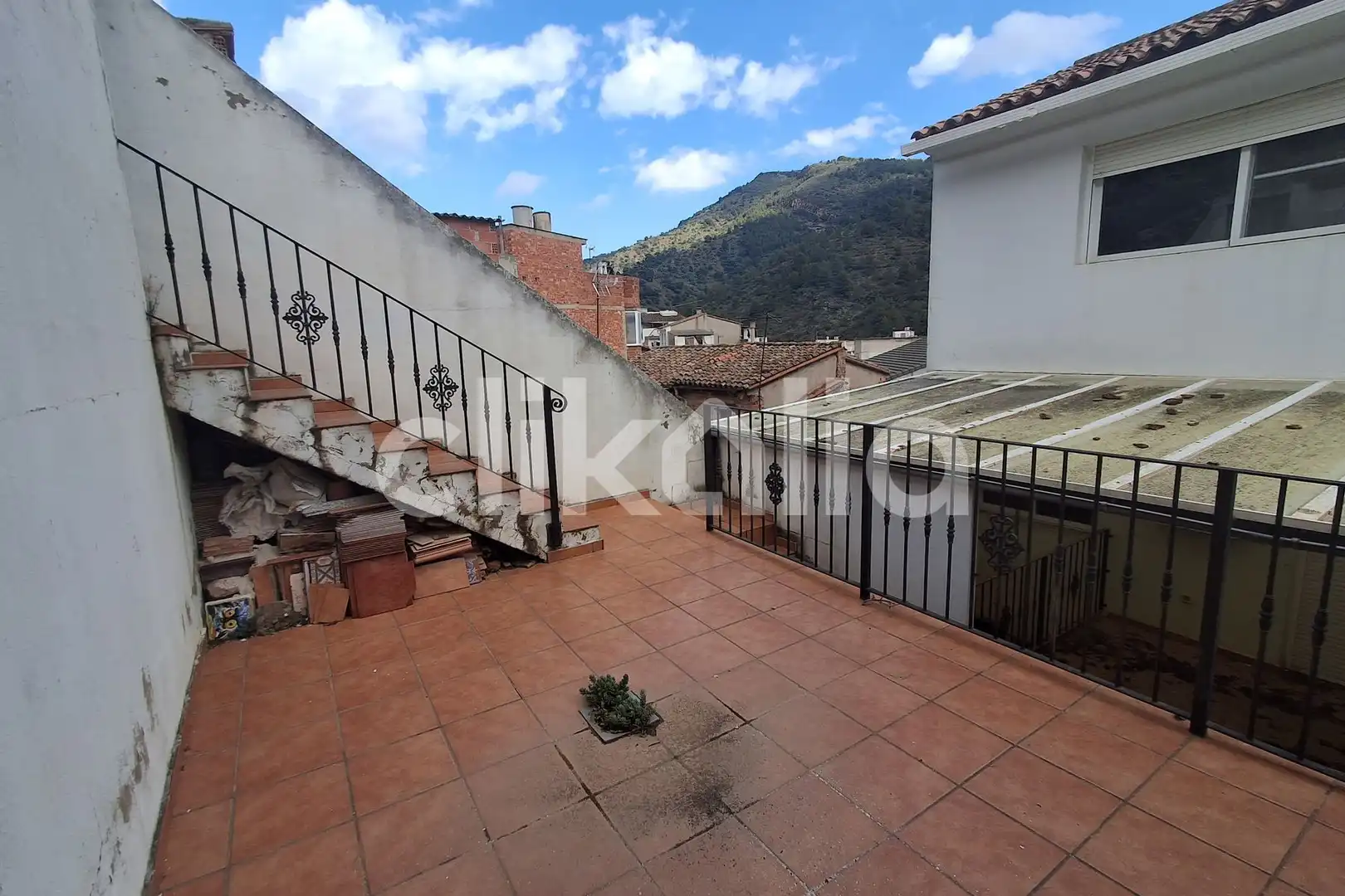 Vista exterior de Casa adosada en venda en Alfondeguilla amb Calefacció i Terrassa