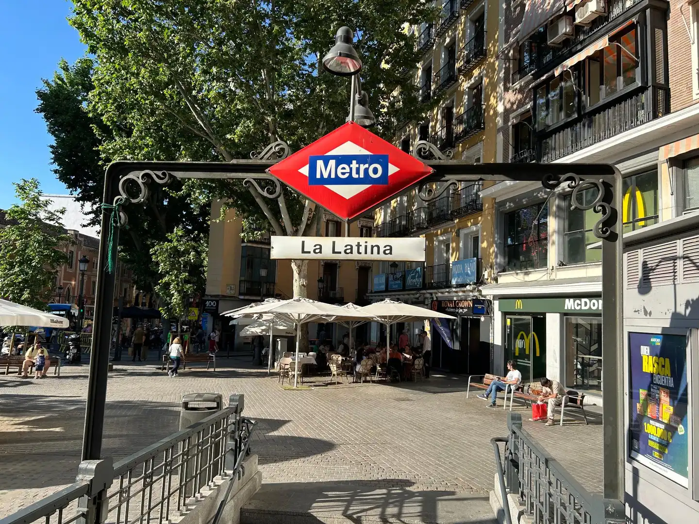 Exterior view of Premises for sale in  Madrid Capital  with Air Conditioner