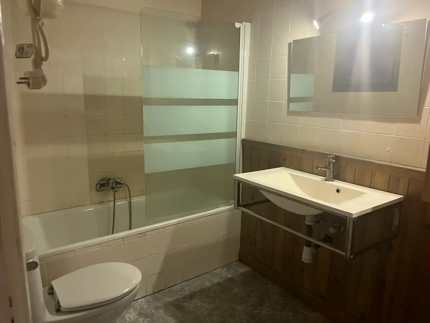 Baño de Piso en venta en Catarroja con Aire acondicionado y Balcón