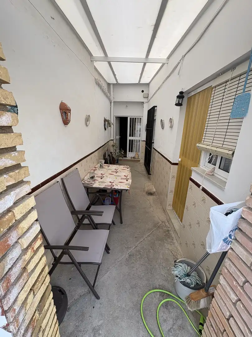 Detached homes for sale in Montilla