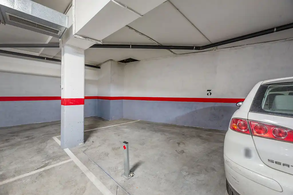 Parking avec ascenseur à vendre à Eugenio Serrano, imagen 5