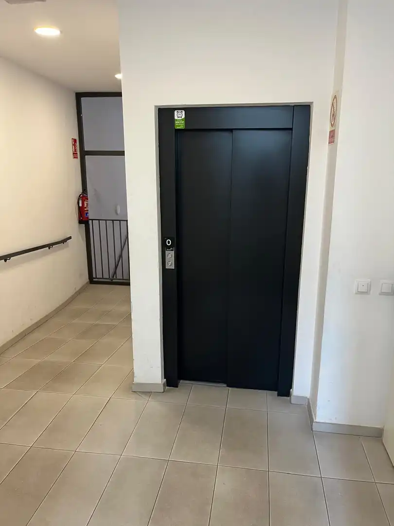 Pis en venda en Madrid amb Jardí privat, Traster i Alarma