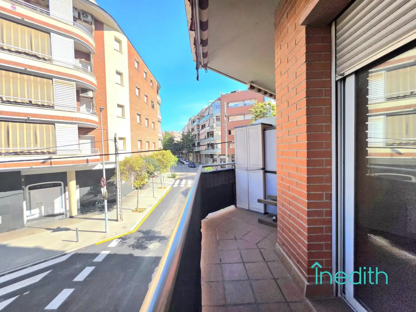 Vista exterior de Piso en venta en Viladecans con Aire acondicionado, Calefacción y Terraza