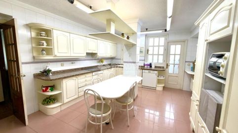 Foto 5 de Piso en venta en Apóstol Santiago, Madrid Capital
